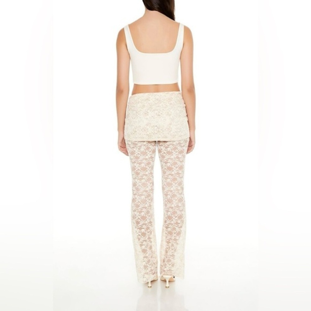 FOREVER 21 Y2K CREAM LACE PANTS